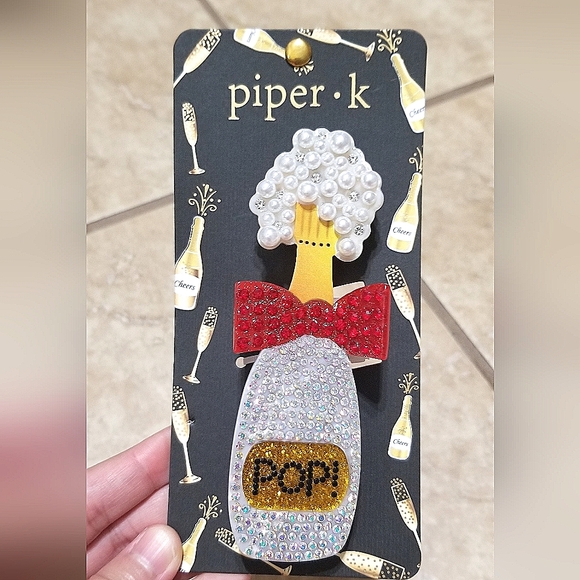 Piper K Pop! Champagne Claw Clip - Picture 1 of 2